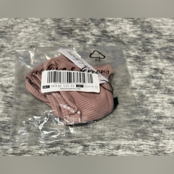 NWT For Love & Lemons Chloe Sports Bra size XS - Picture 4 of 6